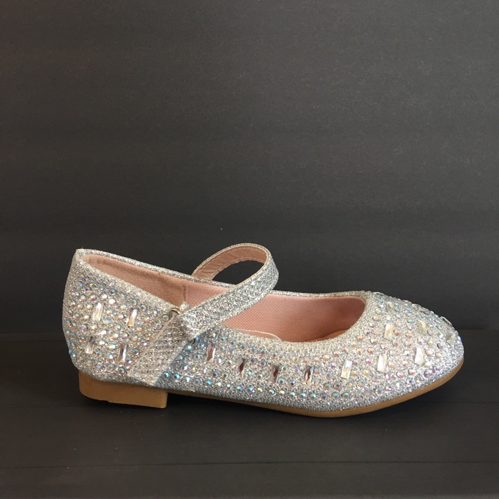 Mika-41 - Picture 5 of 5